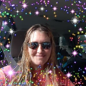 Meet your Posher, Stacy